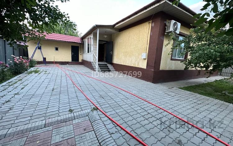 Отдельный дом • 4 комнаты • 130 м² • 5.2 сот., мкр Алгабас за 50 млн 〒 в Алматы, Алатауский р-н — фото 2
