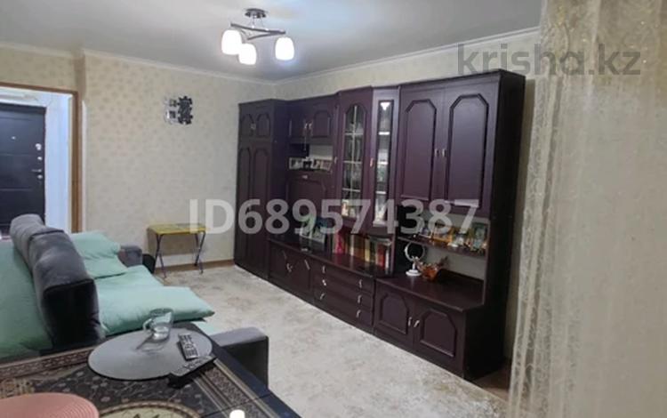 2-комнатная квартира · 60 м² · 5/7 этаж, 4-й мкр 57 — Возле ТЦ Шум за 15 млн ₸ в Актау — фото 2