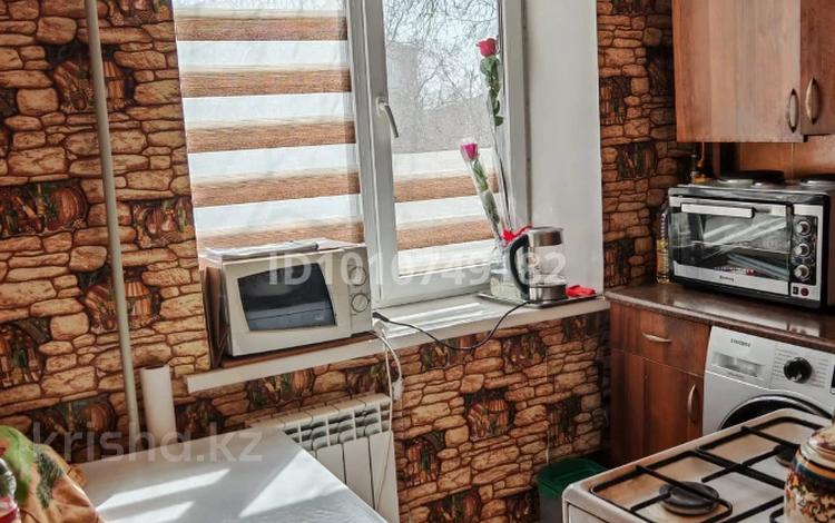 2-комнатная квартира · 42.8 м² · 2/4 этаж, 1 мкр. 6 за 18.5 млн 〒 в Конаеве — фото 5