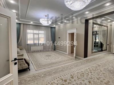 Жеке үй · 7 бөлме · 280 м² · 15 жүзд., Айсауыт 45 — Алаш школ, бағасы: 78 млн ₸ в Шымкенте, Енбекшинский р-н