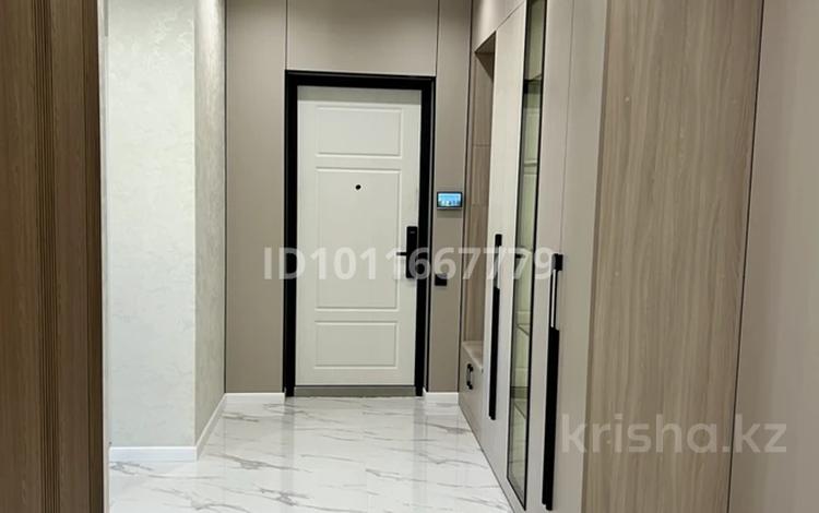 3-комнатная квартира · 110 м² · 8/12 этаж, мкр Северо-Запад, К. Толеметова 64/1 — ТЦ Grand Park за 500 000 ₸ в Шымкенте, Абайский р-н — фото 23