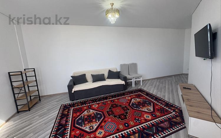 2-комнатная квартира · 62 м² · 13/23 этаж, Бейбарыс Султан 12 за 250 000 ₸ в Астане, Сарыарка р-н — фото 18