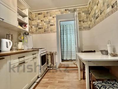 3-комнатная квартира · 60 м² · 5/5 этаж, Абилхаир хана 68 за 17.5 млн 〒 в Актобе