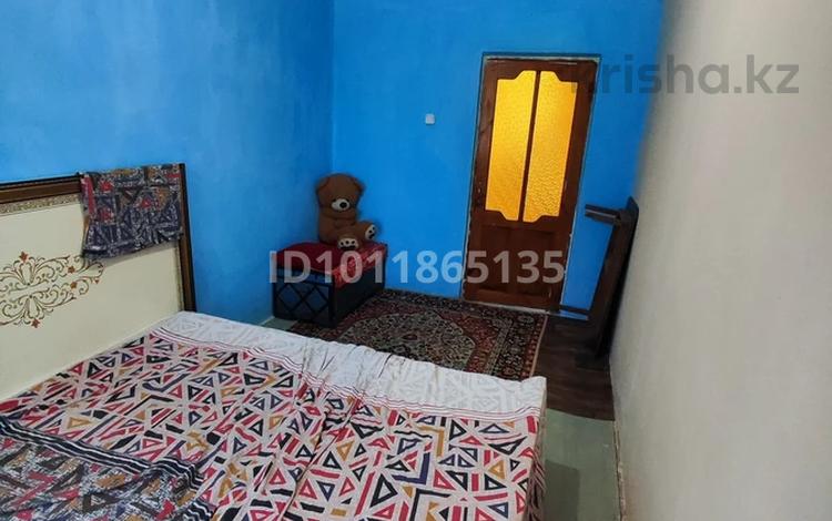 3 бөлме · 70 м² · 2/2 қабат, мкр Лесхоз 39 — Остановка Каспий, бағасы: 100 000 ₸ в Атырау — фото 2
