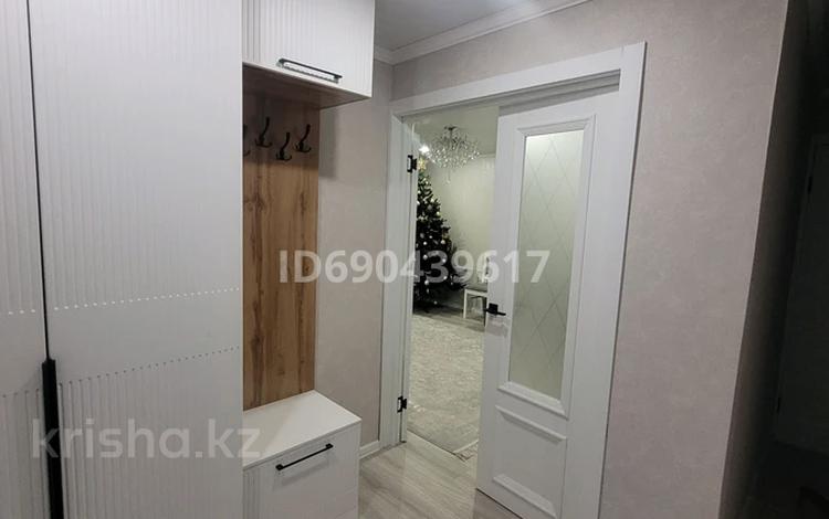 3-комнатная квартира, 65.5 м², 5/5 этаж, А.Сатпаева 186