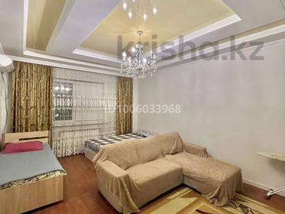 2-бөлмелі пәтер · 90 м² · 9/17 қабат, Кунаева 91, бағасы: 20 000 〒 в Шымкенте, Аль-Фарабийский р-н