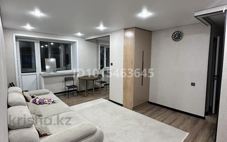 3-бөлмелі пәтер · 56 м² · 4/4 қабат, Титова 137, бағасы: 20 млн ₸ в Семее — фото 2