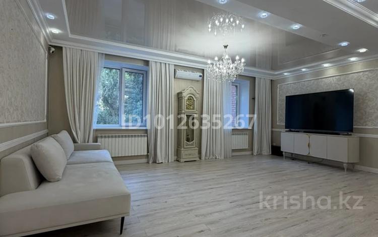 5-бөлмелі пәтер · 215 м² · 2/7 қабат, Назарбаева 233/1 — Маметова, бағасы: 125 млн ₸ в Уральске — фото 2
