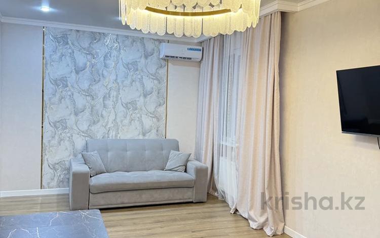 2-комнатная квартира · 53 м² · 8/9 этаж, Толе би 8 — Е-10 за 18 000 ₸ в Астане, Нура р-н — фото 2