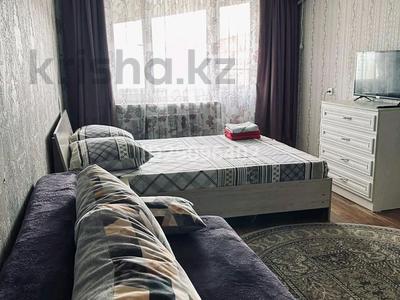 1-комнатная квартира, 34 м², 9/9 этаж посуточно, Назарбаева 38 за 9 000 〒 в Павлодаре