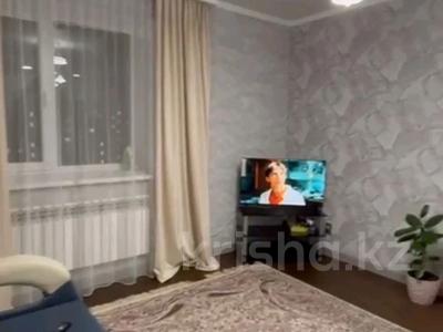 1-бөлмелі пәтер, 38 м² ай сайын, А-92 5 — Байтурсынова, бағасы: 150 000 〒 в Астане, Алматы р-н