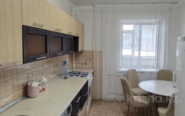 2-бөлмелі пәтер · 63 м² · 9/10 қабат, 11 ш/а., бағасы: 25.9 млн ₸ в Актобе, мкр 11 — фото 2