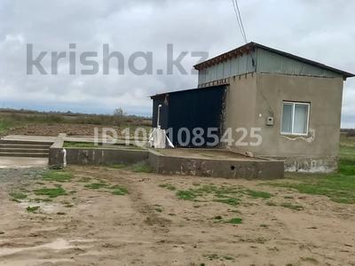 Отдельный дом · 3 комнаты · 100 м² · 18 сот., Талапты ауылы Амангелді көшесі 7 за 6.5 млн 〒 в Жетысае