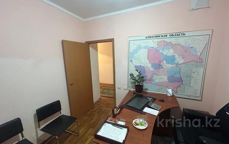 1-бөлмелі пәтер · 50 м² · 3/5 қабат, Мкр Каратал, бағасы: 17 млн ₸ в Талдыкоргане — фото 2