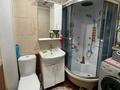 3-бөлмелі пәтер · 62 м² · 1/5 қабат, мкр Юго-Восток, мкр Юго-Восток, 28й микрорайон 24 — Муканова, бағасы: 25 млн ₸ в Караганде, Казыбек би р-н — фото 9