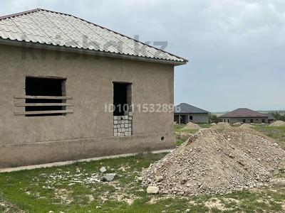 Жеке үй · 3 бөлме · 60 м² · 8 жүзд., Новостройка 45 — 5 минутах на машине от Бозарык не доезжая Ширкин, бағасы: 8.5 млн ₸ в Шымкенте, Каратауский р-н