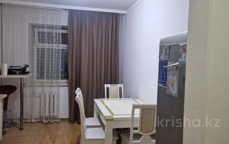 2-бөлмелі пәтер · 76.5 м² · 7/12 қабат, Сарыарка 31/2, бағасы: 30 млн ₸ в Астане, Сарыарка р-н — фото 2