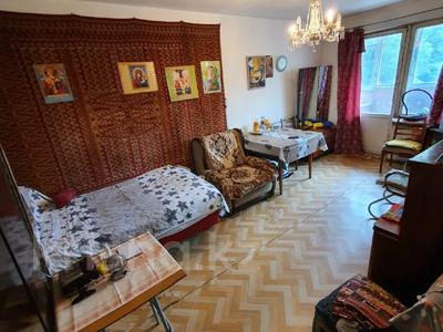 1-комнатная квартира, 34 м², 2/5 этаж, Таира Жарокова за 23 млн 〒 в Алматы, Алмалинский р-н