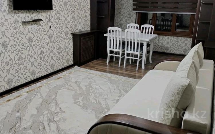 1-комнатная квартира · 36 м² · 2/5 этаж, Бауржана Момушылы 2 за 150 000 ₸ в Шымкенте — фото 2