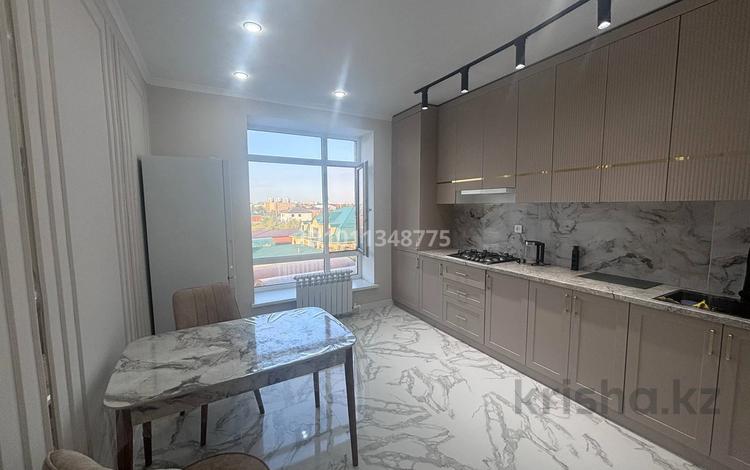 1-бөлмелі пәтер · 49.1 м² · 3/5 қабат, Сазды орман шаруашылығы 228/41, бағасы: 23.5 млн ₸ в Актобе — фото 2