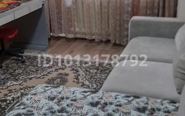 3-бөлмелі пәтер · 50 м² · 1/2 қабат, мкр Самгау 16 — Рыскулова Емцова, бағасы: 250 000 ₸ в Алматы, Алатауский р-н — фото 2