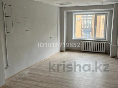 Еркін, кеңселер, қоймалар, сұлулық салондары, фитнес және спорт, медорталықтар мен дәріханалар, білім орталықтары, ойын-сауық, кабинеттер және жұмыс орындары, студиялар · 20 м², бағасы: 90 000 ₸ в Павлодаре
