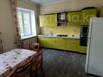 Отдельный дом · 5 комнат · 200 м² · 4 сот., мкр Шугыла, Жунисова 135/25 — Напротив гимназии N° 174 по ул. Сабденова за 550 000 ₸ в Алматы, Наурызбайский р-н
