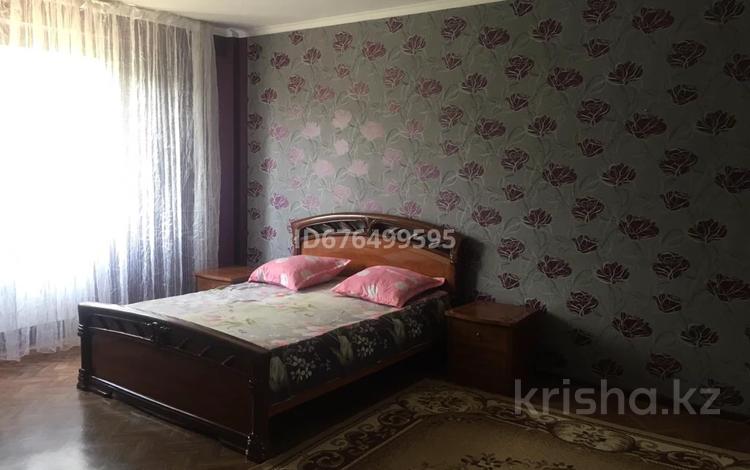 2-бөлмелі пәтер, 60 м², 10/10 қабат тәулігіне, Алтын ауыл 1, бағасы: 15 000 〒 в Каскелене — фото 12