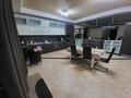 7-комнатная квартира · 391 м² · 3/5 этаж, мкр Михайловка , Аманжолова зо — Напротив супермаркета "Южный" за 200 млн ₸ в Караганде, Казыбек би р-н — фото 28