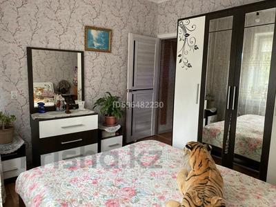 2-комнатная квартира · 48.4 м² · 1/5 этаж, Алатау 6 — Улица Братская за 16.5 млн ₸ в Таразе