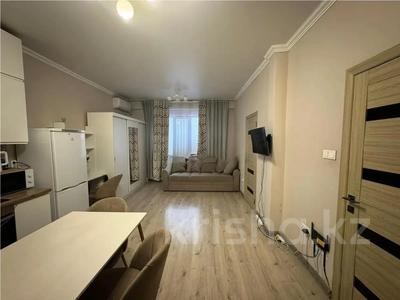 2-комнатная квартира · 40 м² · 10/10 этаж, мкр Аксай-1 11/7 за 29 млн ₸ в Алматы, Ауэзовский р-н