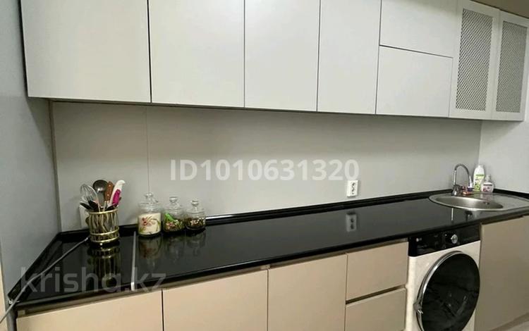 3-комнатная квартира · 75 м² · 1/5 этаж, Улы Дала 15мкр — 15мкр 1022дом за 26 млн ₸ в Таразе — фото 2