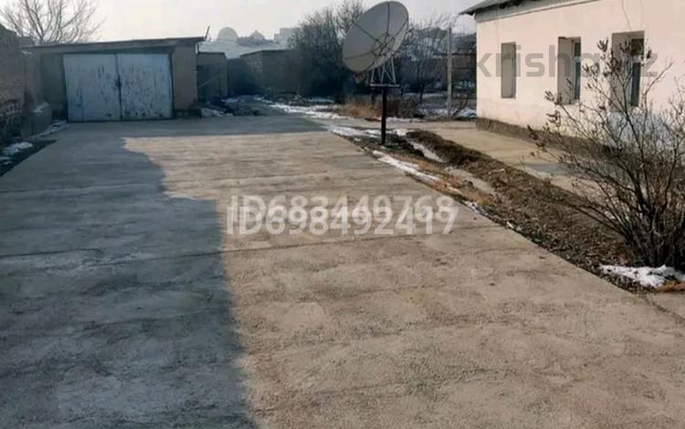 Отдельный дом · 5 комнат · 200 м² · 16 сот., Н.Торекулова 14 — Полеклиника 2 за 48 млн 〒 в Туркестане — фото 6
