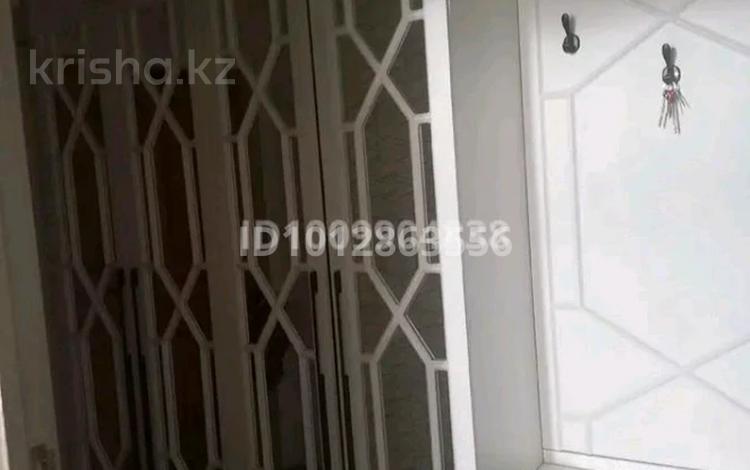 2-бөлмелі пәтер · 57 м² · 2/3 қабат, Рыскулова 9-6 — Шуленбаева Рыскулова, бағасы: 12 млн ₸ в Кентау — фото 10