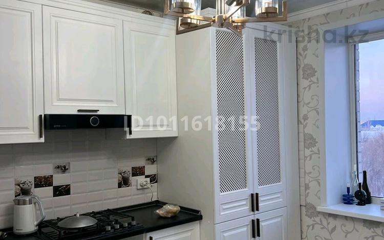 1-комнатная квартира · 37.7 м² · 5/5 этаж, Авиатор 1К за 13.5 млн 〒 в Актобе, мкр Авиатор — фото 2