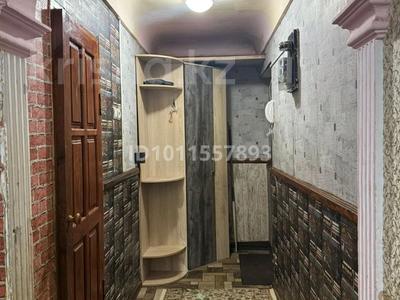 2-комнатная квартира · 41 м² · 1/4 этаж, Рахимова 49 — Перекресток ул Улбике акын и Рахимова за 14 млн ₸ в Таразе
