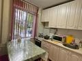 3-комнатная квартира · 62 м² · 1/5 этаж, 4мкр 16дом — Между Арзу кафе и шк Конаев за 30 000 ₸ — фото 5