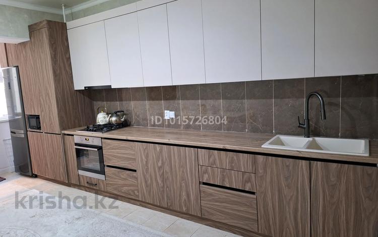 4-комнатная квартира · 140 м² · 2/6 этаж, 31А мкр 14 — тумар за 55 млн ₸ в Актау — фото 2