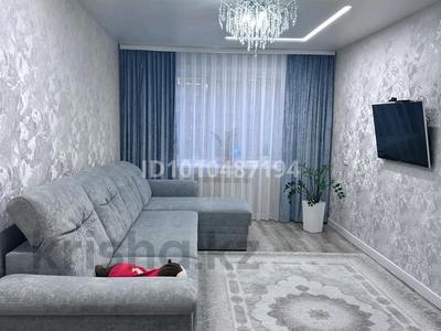 3-комнатная квартира · 68 м² · 5/9 этаж, Камзина 74 — Камзина-шевченко за 38.5 млн 〒 в Павлодаре