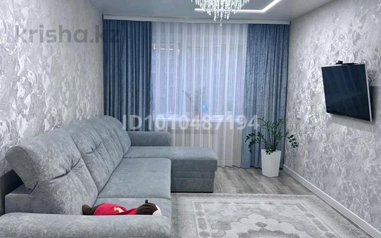 3-комнатная квартира · 68 м² · 5/9 этаж, Камзина 74 — Камзина-шевченко за 38.5 млн 〒 в Павлодаре — фото 2