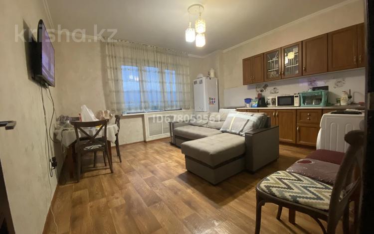 1-комнатная квартира, 52 м², 7/9 этаж, мкр Калкаман-2 25