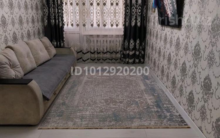2-комнатная квартира · 44 м² · 5/5 этаж, Майкудук, Майкудук, 18й микрорайон 25 за 12.5 млн ₸ в Караганде, Алихана Бокейханова р-н — фото 2