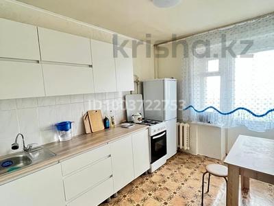 2-комнатная квартира · 53.5 м² · 9/9 этаж, Курмангазы 154 — Район школьник за 13 млн 〒 в Уральске, мкр Школьник