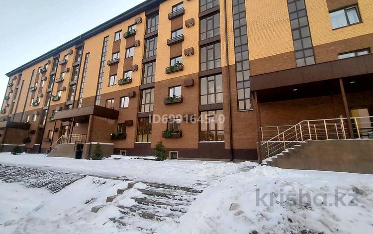 2-бөлмелі пәтер · 61 м² · 2/5 қабат, Юго-Восток ш/а., Алтынарка 21б, бағасы: 21.9 млн ₸ в Караганде, Казыбек би р-н — фото 2