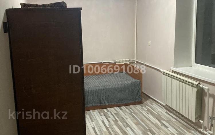 1 бөлме · 30 м² · 3/3 қабат, Рахат 2 — Аскарова, бағасы: 40 000 ₸ в Алматы, Бостандыкский р-н — фото 5