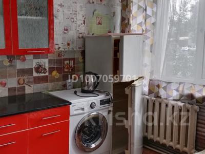 2-комнатная квартира · 39 м² · 1/5 этаж, Жамакаева 219 за 130 000 〒 в Семее