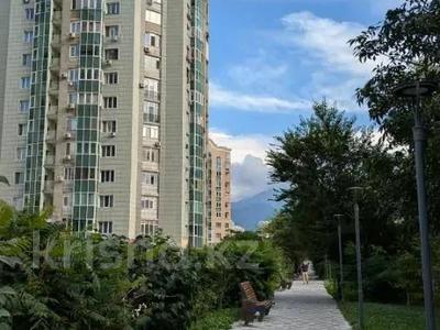 3-бөлмелі пәтер · 100 м² · 14/14 қабат, Навои 58, 60, 62, 66, 68, 70, 72, 74, бағасы: 69 млн ₸ в Алматы, Ауэзовский р-н