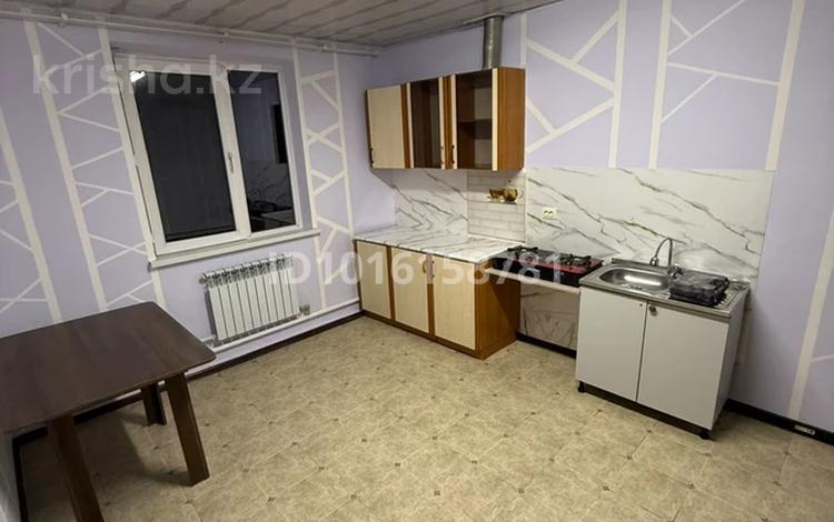 1-комнатная квартира · 38 м² · 2/2 этаж, Аскарова 7 за 120 000 ₸ в Туздыбастау (Калинино) — фото 2