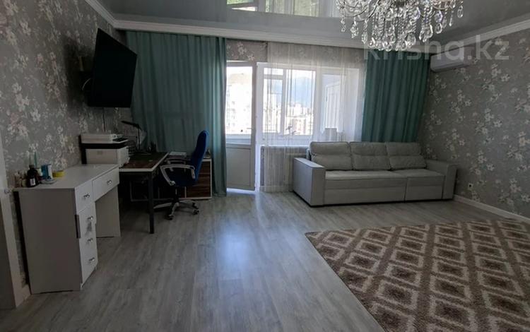 2-бөлмелі пәтер · 65.7 м² · 14/17 қабат, Навои — Жандосова, бағасы: 54 млн ₸ в Алматы, Ауэзовский р-н — фото 2