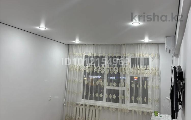 1-комнатная квартира · 30 м² · 2/5 этаж, Мкр. Авангард-3 за 130 000 ₸ в Атырау, мкр Авангард-2 — фото 2